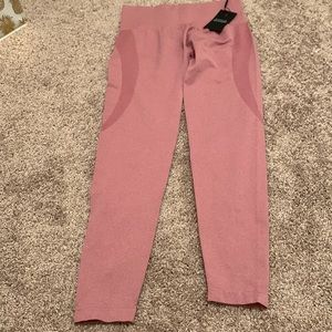 NVGTN leggings